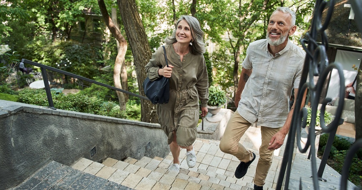 When is Knee Replacement Recommended for Knee Arthritis in East London?